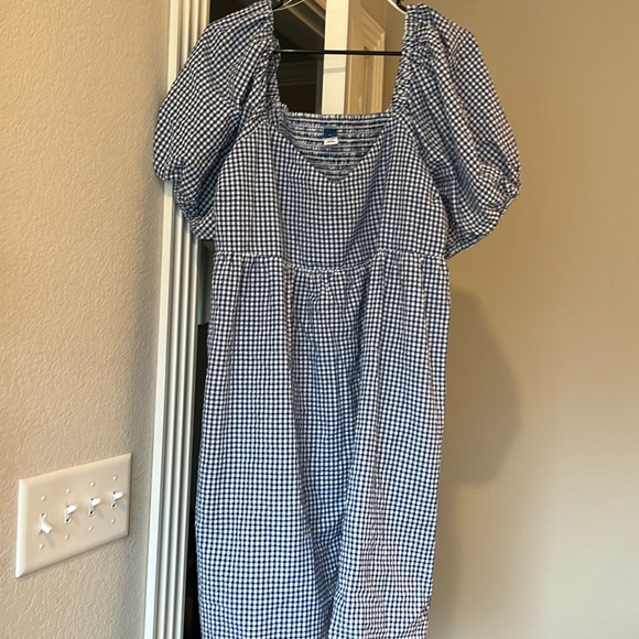 Old Navy Dresses & Skirts - Old Navy Gingham Dress